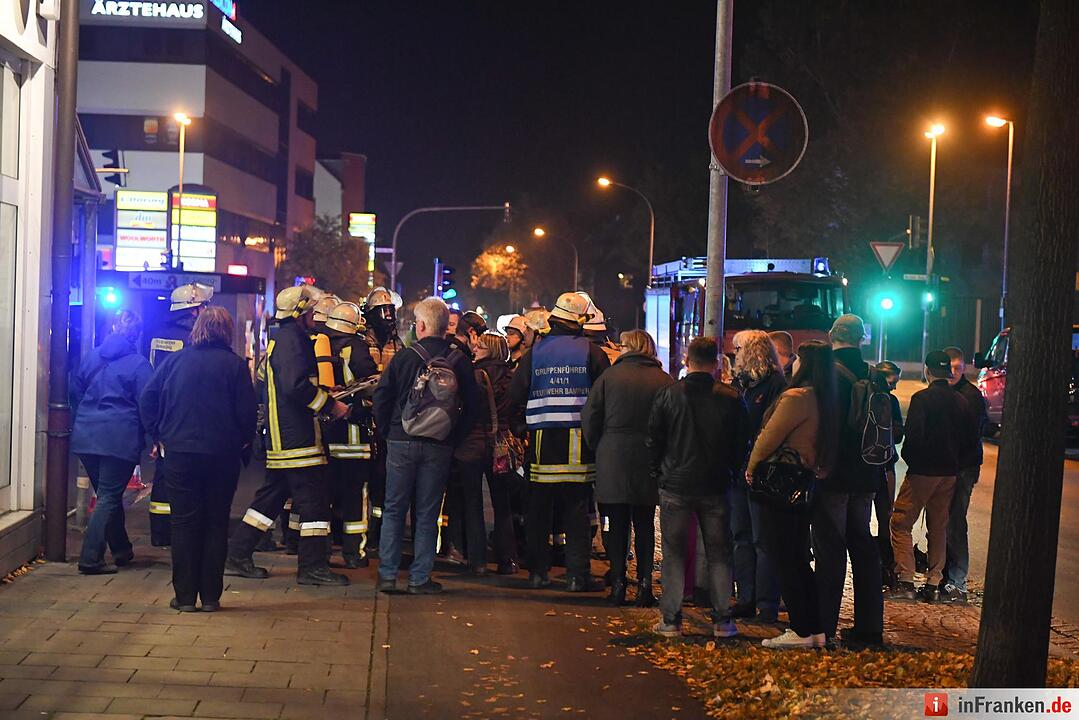 Brand in Tiefgarage in Bamberg - Hotel evakuiert