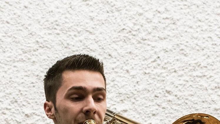 Impressionen vom umjubelten Neujahrskonzert mit dem Quintett Harmonic Brass im renovierten Rathaussaal von RödentalFoto: Jochen Berger