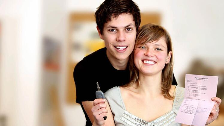 Speziell jungen Erwachsenen bietet die Gebietsverkehrswacht Hammelburg ein Fahrsicherheitstraining an. zz/ Foto: Deutsche Verkehrswacht