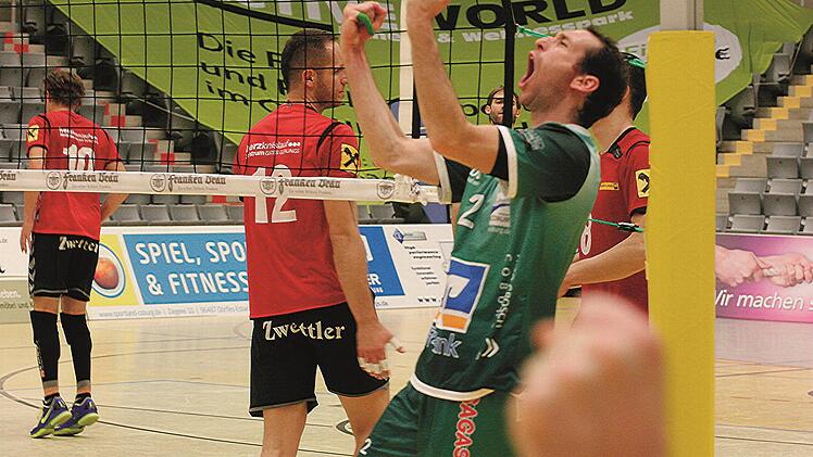 Itamar Stein jubelte als Spieler für die VSG Coburg/Grub - künftig will er auch als Cheftrainer mit den "Grünen" Erfolge feiern. Der Israeli wird Nachfolger von Milan Maric, dessen Vertrag nicht mehr verlängert wurde. Foto: Hagen Lehmann