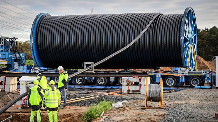 Erster Kabeleinzug bei Suedlink