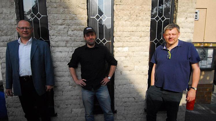 Bei Streits Partyservice tritt das Trio "Jung, Schön und Freundlich" auf. Foto: privat