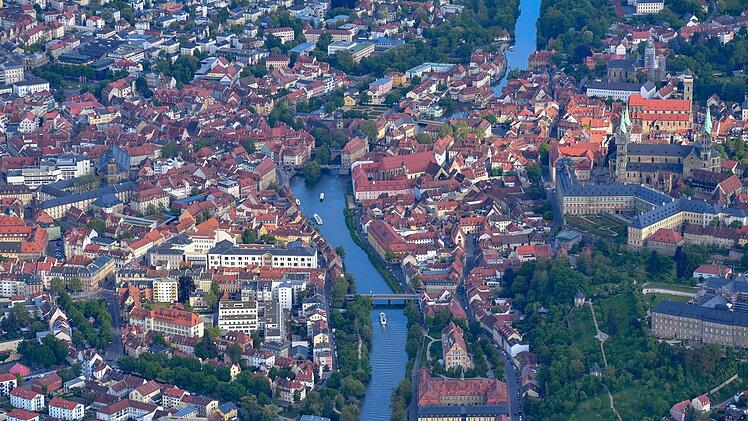 Die Regnitz von oben gesehen, ...   Foto: Ronald Rinklef