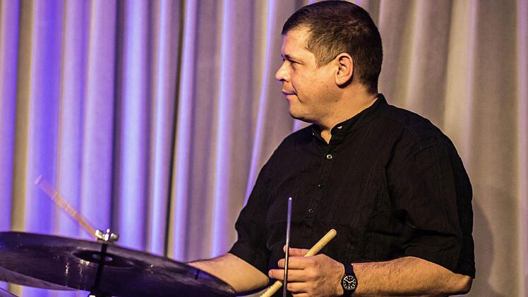 Jazz-Legenden gastierten in Coburg: Dusan Novakov.Foto: Jochen Berger