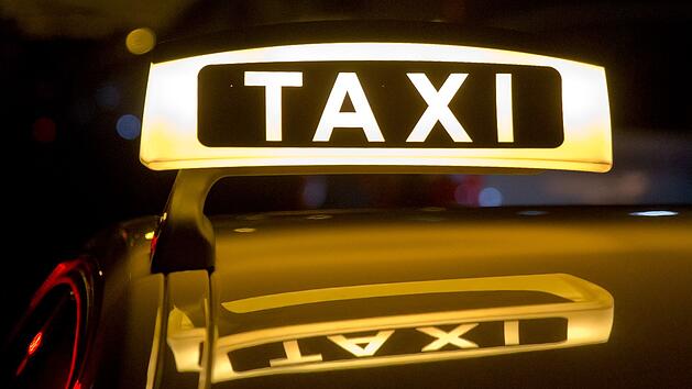 Kreis Rhön-Grabfeld: Zeche und Taxifahrt geprellt - Frau (58) kassiert Hausverbot und Anzeigen