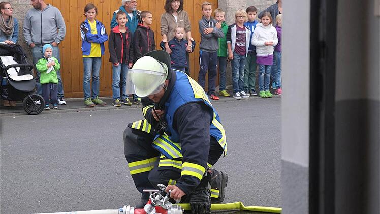 Die Herbstübung der Feuerwehr fand heuer in Westheim statt. Foto: Gerd Schaar