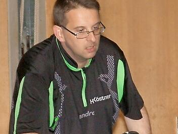 Heiko Köstner war mit dem Gewinn seiner beiden Einzel und des Schlusssdoppels (mit Jörg Weiss) am wichtigen Sieg des TTC Wallenfels beteiligt.  Foto: Hans Franz