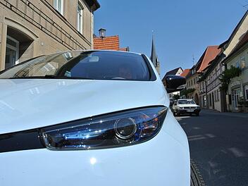 Schaut schneidig aus: Zoe ist ein echtes, reines Elektroauto. Der Wagen macht Lust, mit den alten Kohlendioxid-Schleudern Schluss zu machen.