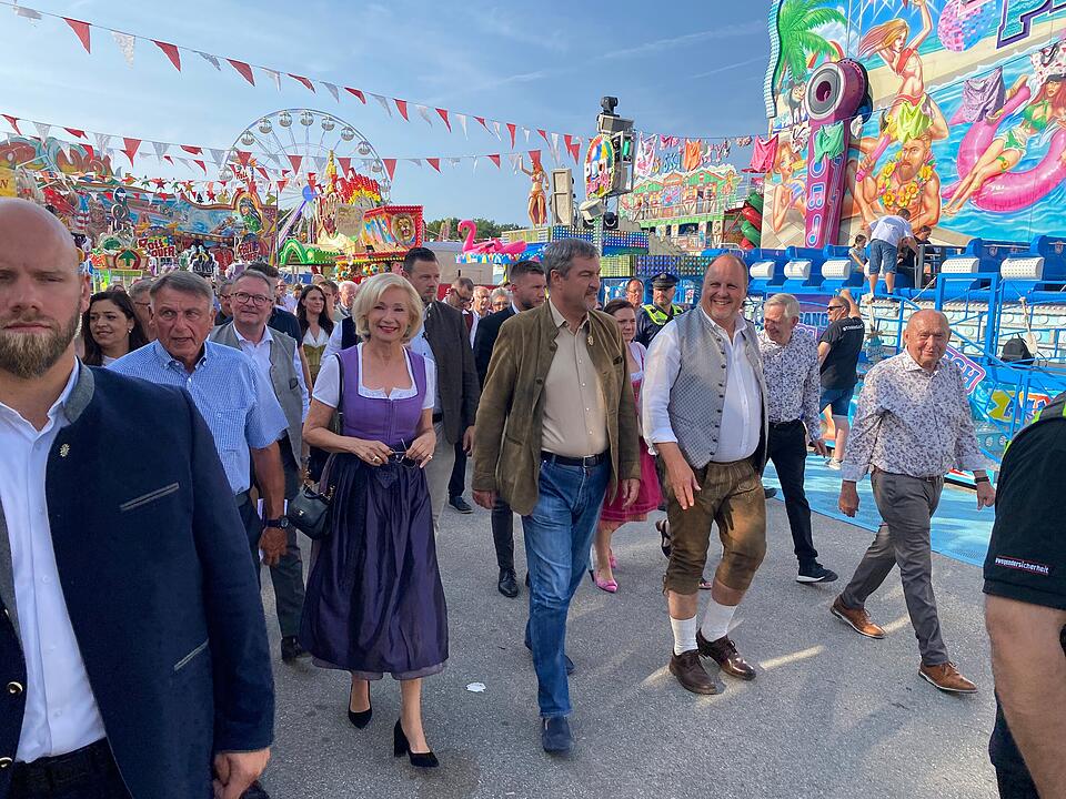 Nürnberger Herbstvolksfest 2024 eröffnet - die schönsten Bilder