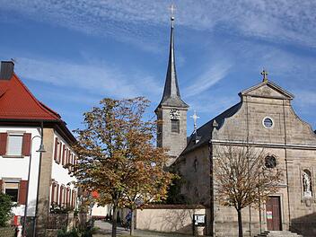 In der St.-Otto-Pfarrkirche feiert Reundorf den Festgottesdienst zur Kerwa.