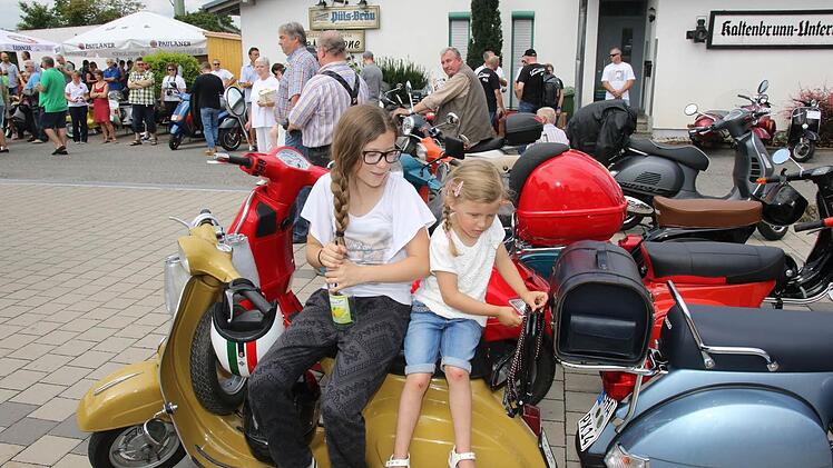 Vespa-Treffen im Itzgrund Foto: Michael Stelzner