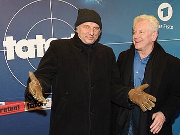 Die Schauspieler Udo Wachtveitl (alias Kommissar Leitmayr, links) und Miroslav Nemec (alias Kommissar Batic) sind die Ermittler beim Münchner Tatort.  Foto: Tobias Hase, dpa