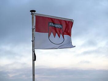 Wetter in Franken: Mächtiges Orkantief bringt viel Regen am Sonntag Wetter in Franken: Mächtiges Orkantief bringt viel Regen am Sonntag