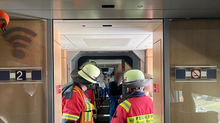 Baggerfahrer bei ICE-Unfall nahe Gelnhausen verletzt