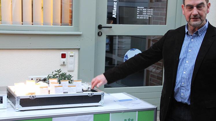 Harald Amon stellte die einzelnen Schwerpunktthemen der Ausstellung vor.