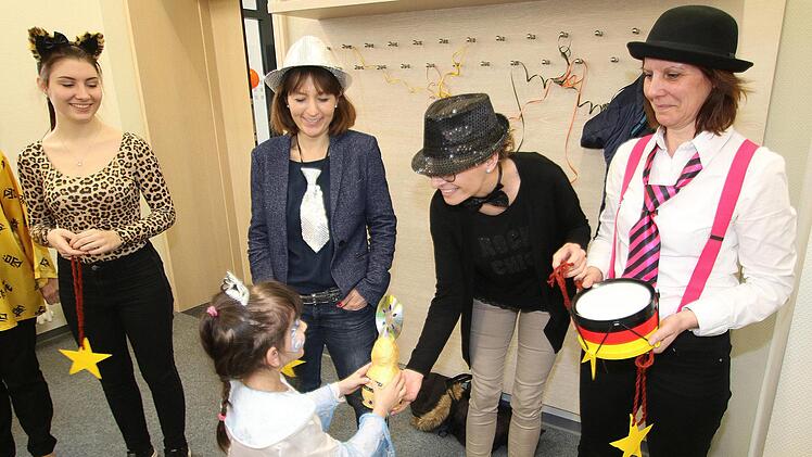 Rathaussturm der Sonnenkinder der Kindertagesstätte Poppenlauer. Foto: Dieter Britz