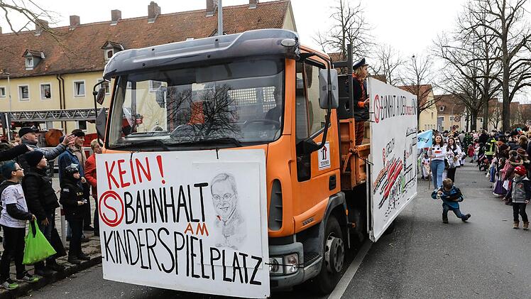 Faschingsumzug in der Bamberger Gartenstadt Foto: Barbara Herbst