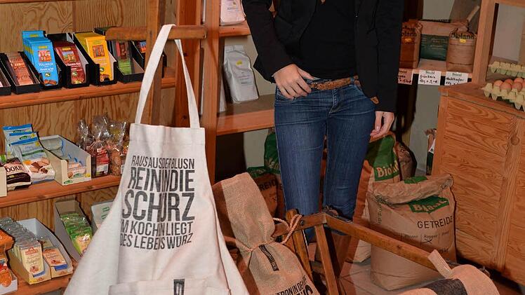 Sabrina Meixner hat sich viele Ideen über den Biolandhof gemacht, um eine ganze Palette von Werbeartikeln mit Mehrfachnutzen zu entwickeln.