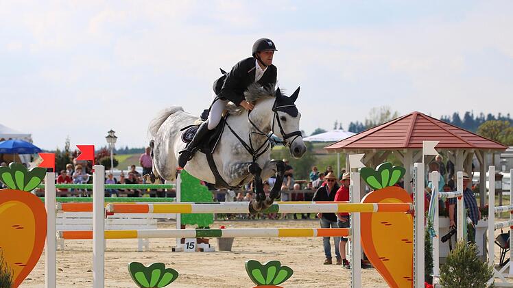 Impressionen vom Reitsport-Turnier in Detter.Sebastian Schmitt