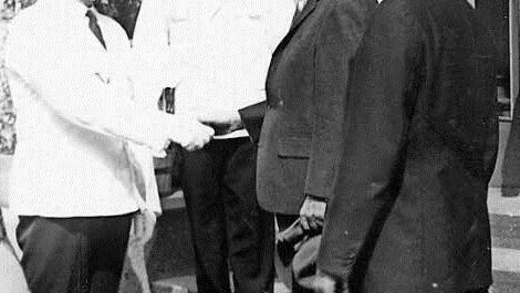 Auch die Bewachung des hier kurenden Bundespräsidenten Heinrich Lübke gehörte zu den Aufgaben der Stadtpolizei.