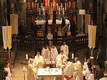 Der Gottesdienst zur 70-Jahr-Feier  der Kolpingsfamilie in der Pfarrkirche St. Michael in Neunkirchen am Brand  Foto:  Laura Grau