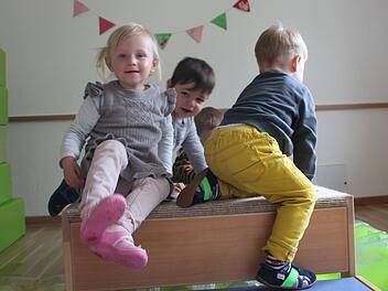 In der BRK-Kinderkrippe "Rotkreuzbienchen" im Mehrgenerationenhaus sind derzeit alle Plätze belegt. Foto: Ronald Heck