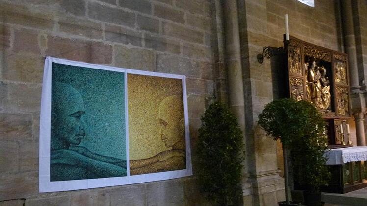 Auch in fränkischen Kirchen - hier im Bamberger Dom - lädt das neue Hungertuch zu einem Dialog ein, wie Menschen miteinander die Zukunft gestalten können.  Foto: Marion Krüger-Hundrup