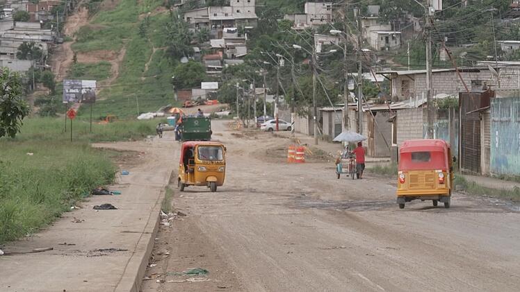 Die Kriminalitäts- und Armutsrate in Ecuador ist in die Höhe geschnellt. Für viele ist der illegale Drogenhandel die einzige Möglichkeit, ihren Lebensunterhalt zu verdienen.