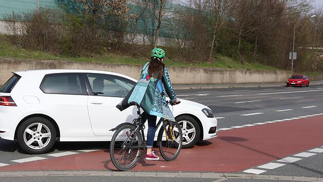 77 Radfahrer sind 2018 in Bayern bei einem Verkehrsunfall ums Leben gekommen. Experten warnen, das sich diese Zahl weiter erhöhen kann. Barbara Herbst