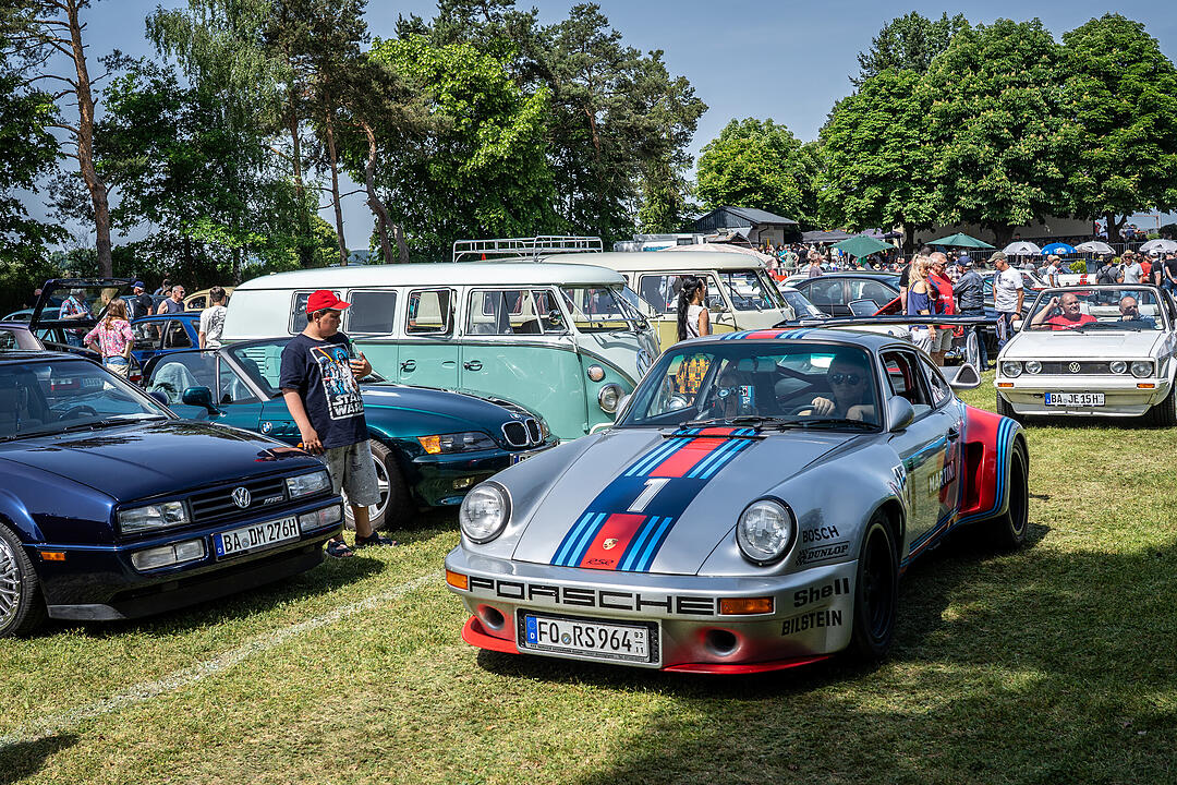 Treffen f&uuml;r PKW/Traktoren und Motorr&auml;der bis Baujahr 1996.