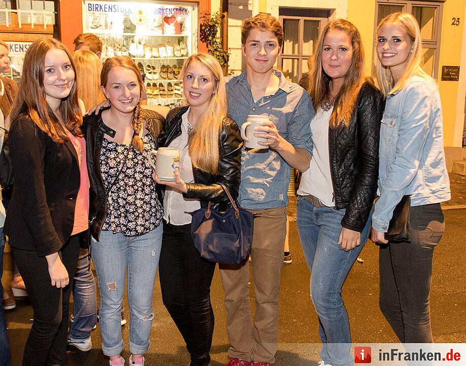 Sandkerwa: Partyfotos