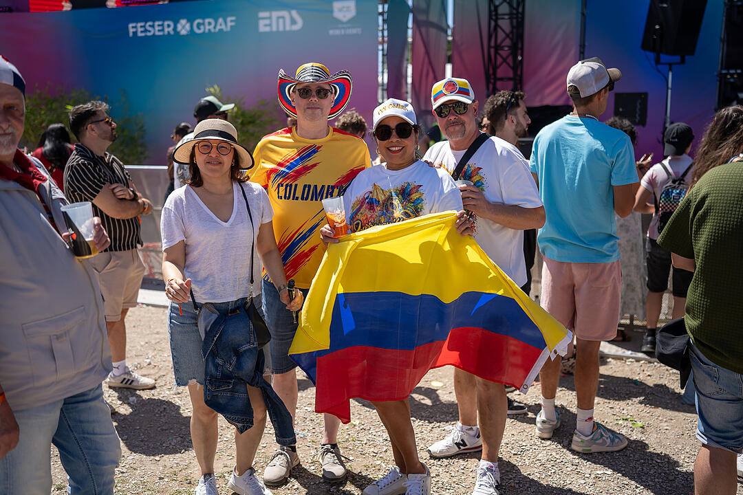 Mit vielen internationalen und nationalen Live-Acts.