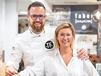 Thomas Faber und Ehefrau Johanna freuen sich über die Neueröffnung.  Foto: Dominik Marx
