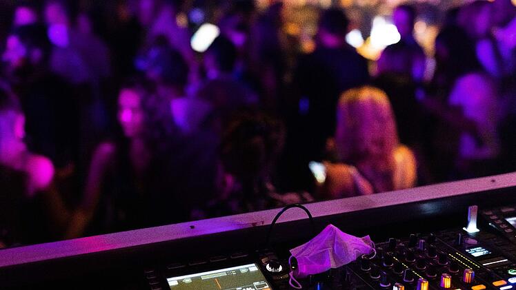 Bamberg: Versuchtes Tötungsdelikt in Club? Kripo mit wichtiger Bitte