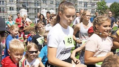 Beim Gemeindesportfest in Ebersdorf bei Coburg ging es ziemlich zur Sache.  Foto: Melanie Bischoff