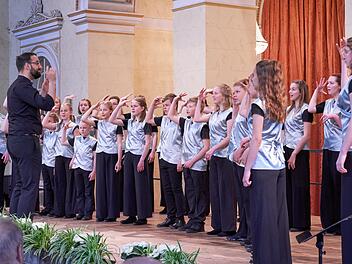 So wie dieser Chor werden am  8. Oktober im Staatsbad in Bad Brückenau die Preisträger ihre Werke erstmals der Öffentlichkeit präsentieren. v Foto: Archiv Johannes Marx