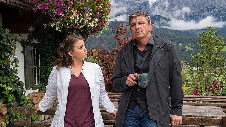 Seit 2008 als Lilli Gruber in "Der Bergdoktor" zu sehen: Ronja Forcher (mit Hans Sigl).