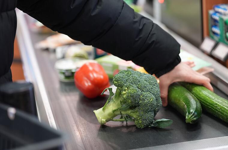 Günstigere Energie bremst Preisanstieg zum Jahresende