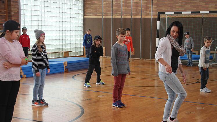 Hip-Hop-Unterricht in der Pressecker Grundschule Foto: Mona Hain