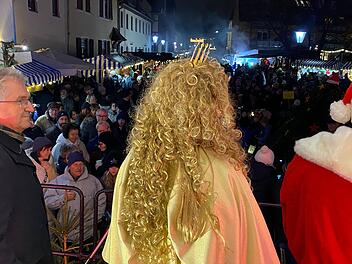 Weihnachtsmarkt Stein: Festliches Programm am Mecklenburger Platz