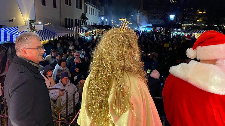 Weihnachtsmarkt Stein: Festliches Programm am Mecklenburger Platz