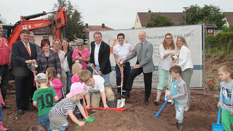 Spatenstich für den neuen Paul-Gerhardt-Kindergarten. Foto: Jürgen Gärtner