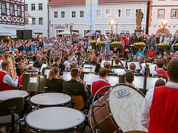 SBO Volkach spielte Disney-Filmmusik bei Pfingstserenade 2024