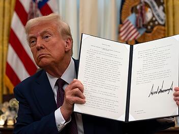 Nach Amtseinführung Trump - Anordnungen