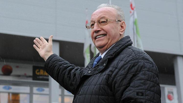 Zufriedenheit im Herbst 2010: Franz Stegner wird der neue Namenspatron.