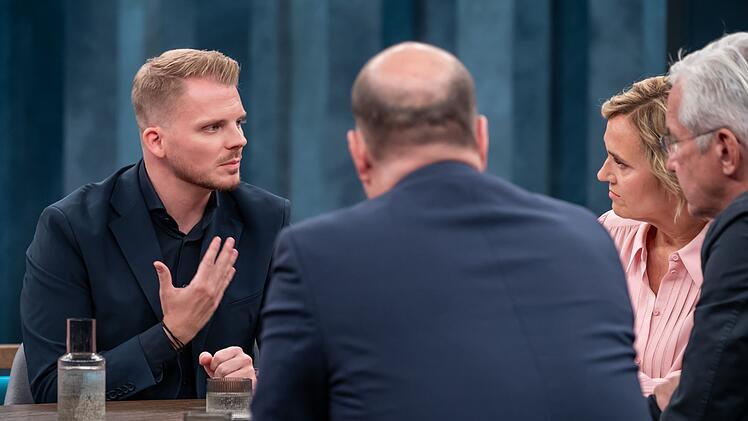 SPD-Generalsekret&auml;r Tim Kl&uuml;ssendorf sieht Gespr&auml;chsbedarf innerhalb der schwarz-roten Koalition.
