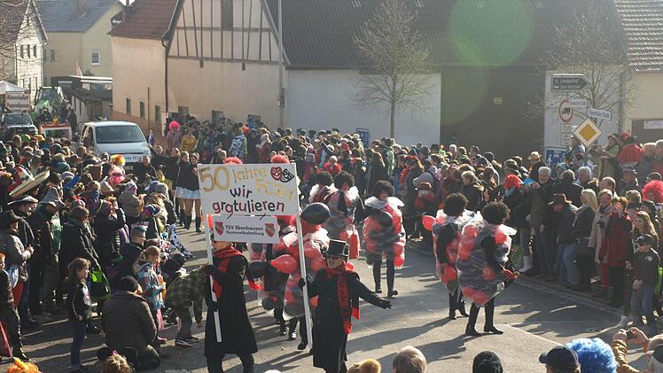 Faschingszug des FCSH Ebenhausen. Foto: Stefan Geiger