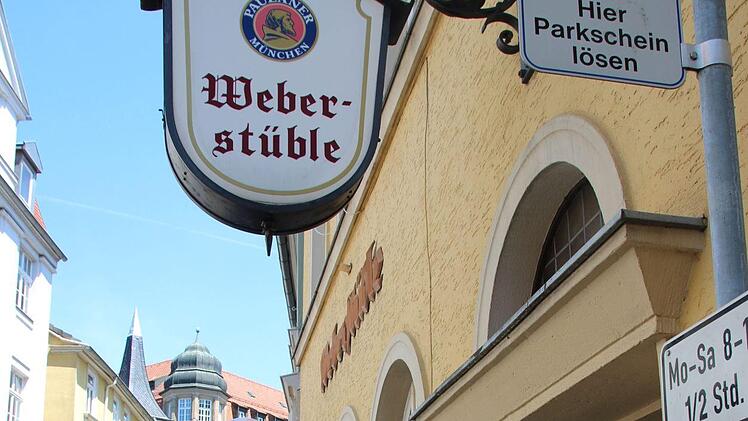 Auch die Kurzzeitparkplätze in der Webergasse könnten wegfallen. Foto: Oliver Schmidt