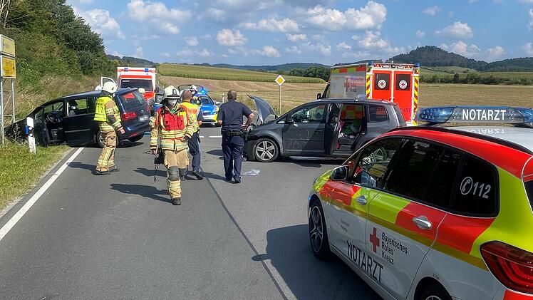 Landkreis Ha&szlig;berge: Eine Unfall-Serie forderte am Wochenende die Rettungskr&auml;fte.