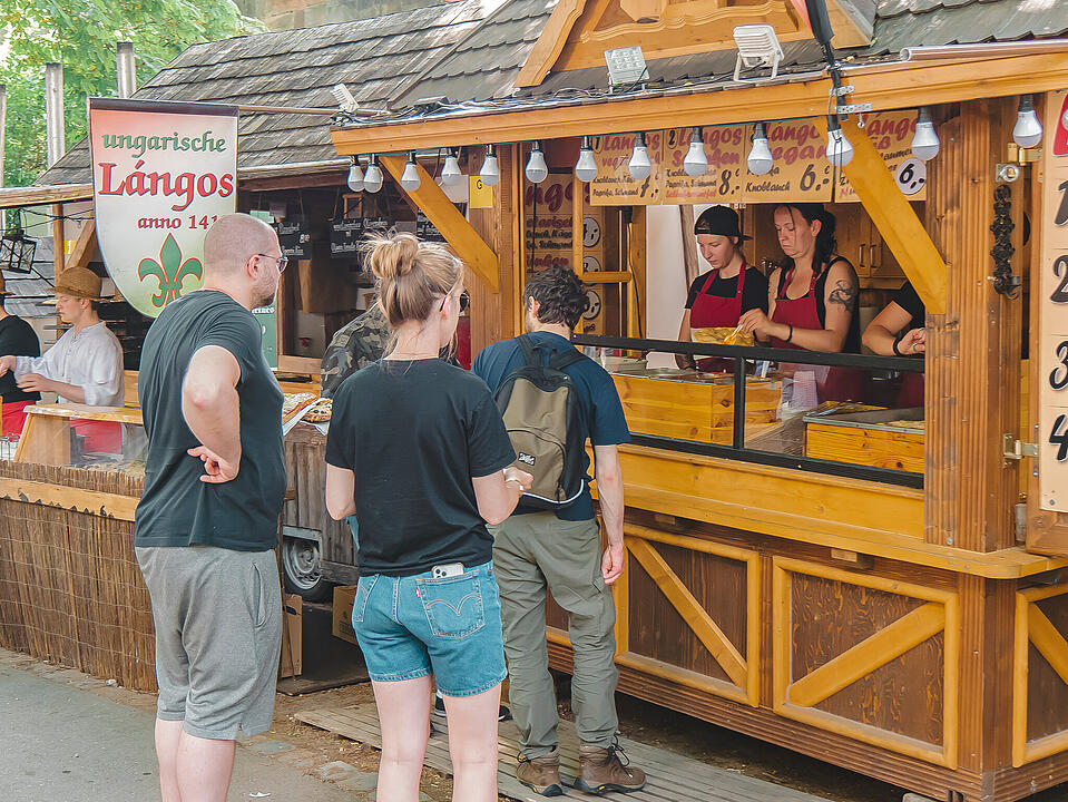 Fantastische Stimmung im Burggraben